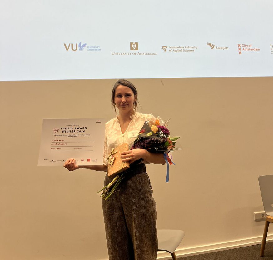 Oline Ranum holding the Amsterdam AI Thesis Award 2024 certificate and a bouquet of flowers